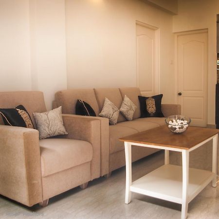 เบลลาโจ เรซิเดนเชีย เซอร์วิซ อพาร์ตเมนต์ Apartment กาลังกูติ ภายนอก รูปภาพ